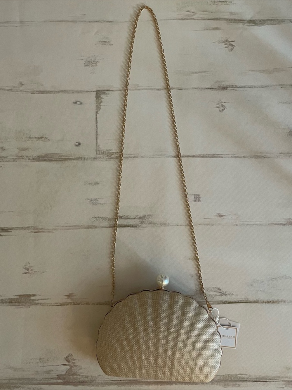 Shiraleah Ariel Minaudiere Seashell Clutch Neutral - Picture 3 of 10